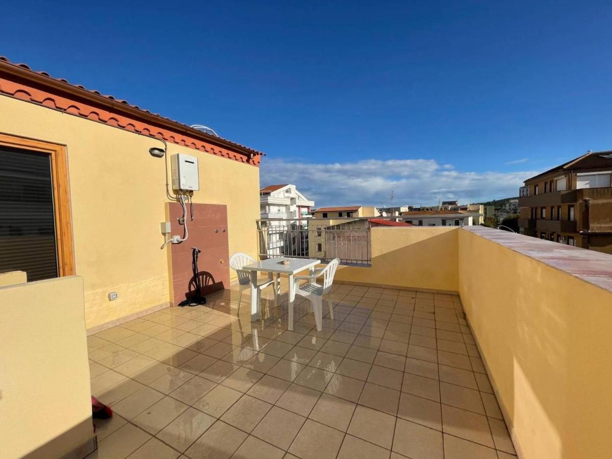 Almar Cocci'S House2 Hotel Alghero Buitenkant foto